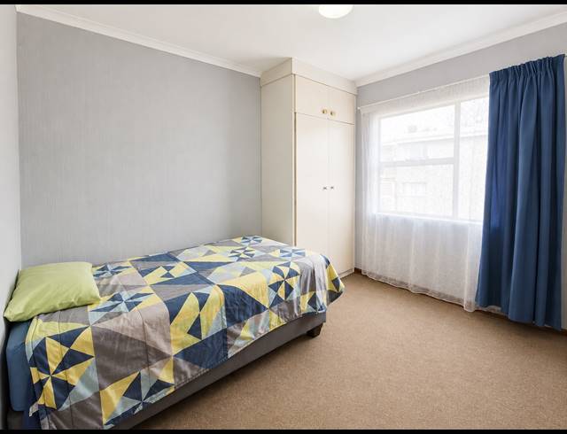 3 BEDROOM FLAT FOR SALE IN THREE RIVERS